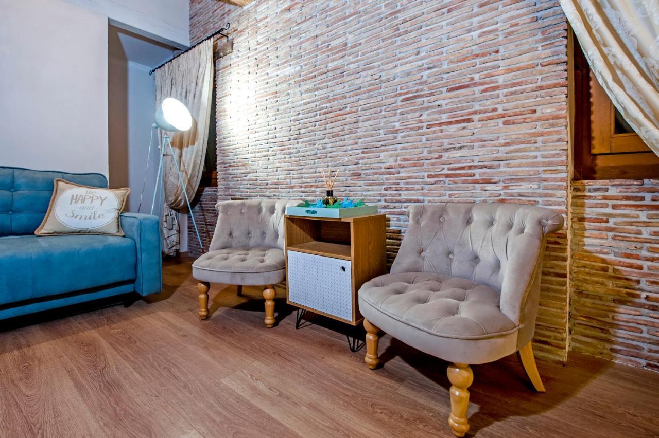 Apartments Casa De Amicis โรวีน ภายนอก รูปภาพ