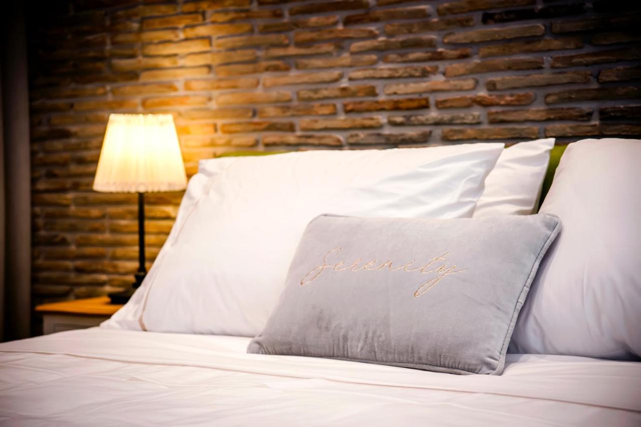 Apartments Casa De Amicis โรวีน ภายนอก รูปภาพ