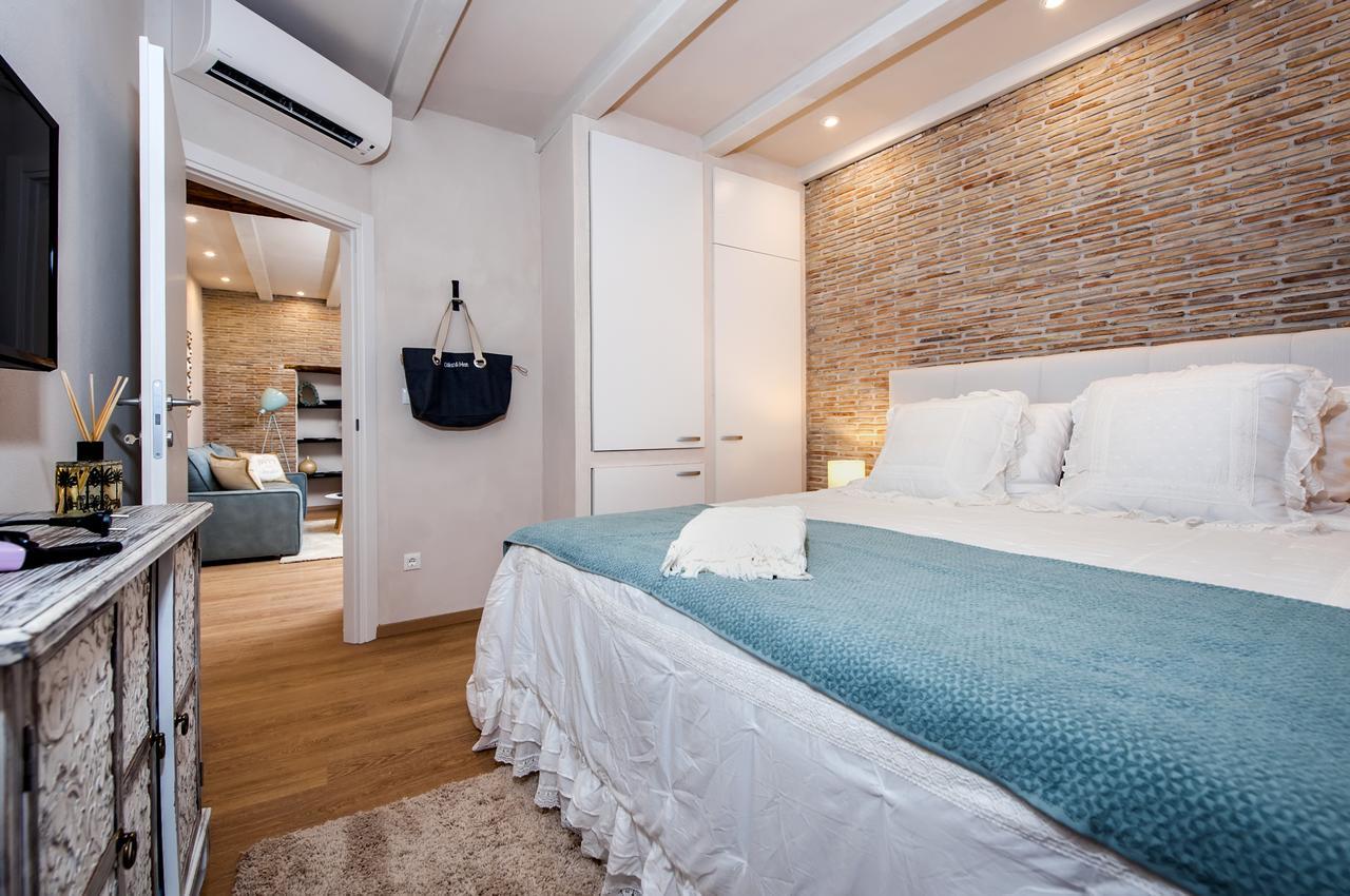Apartments Casa De Amicis โรวีน ภายนอก รูปภาพ
